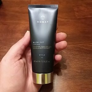 Monat Blow Out Cream Travel Size 2oz